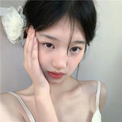 模型姐妹封面